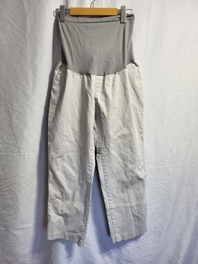 A Pea in the Pod Wide-Leg Maternity Pants in Light Gray and White